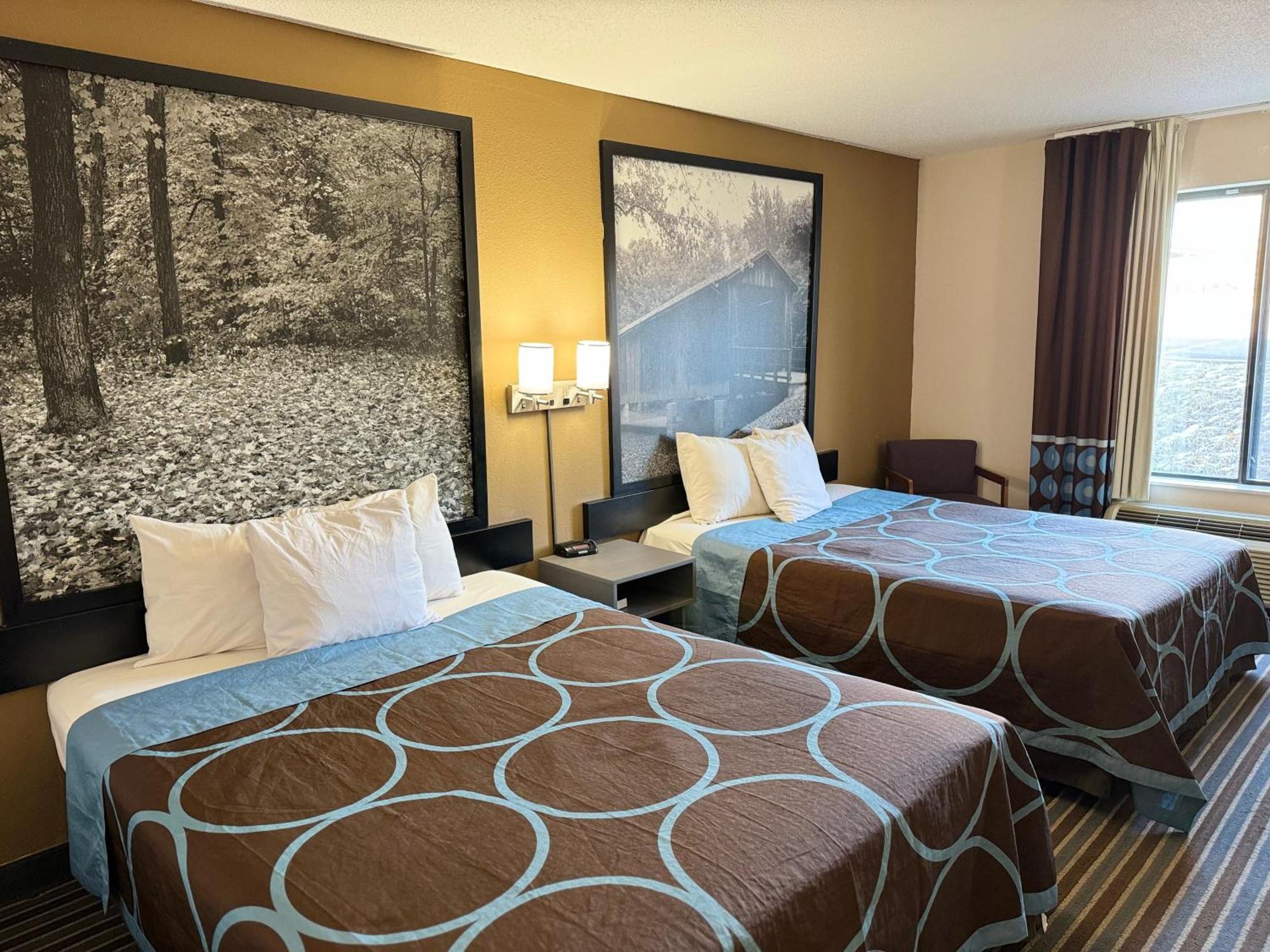ซูเปอร์ 8 บาย วินด์แฮม โคลัมเบีย คล้าร์ก เลน Hotel ภายนอก รูปภาพ