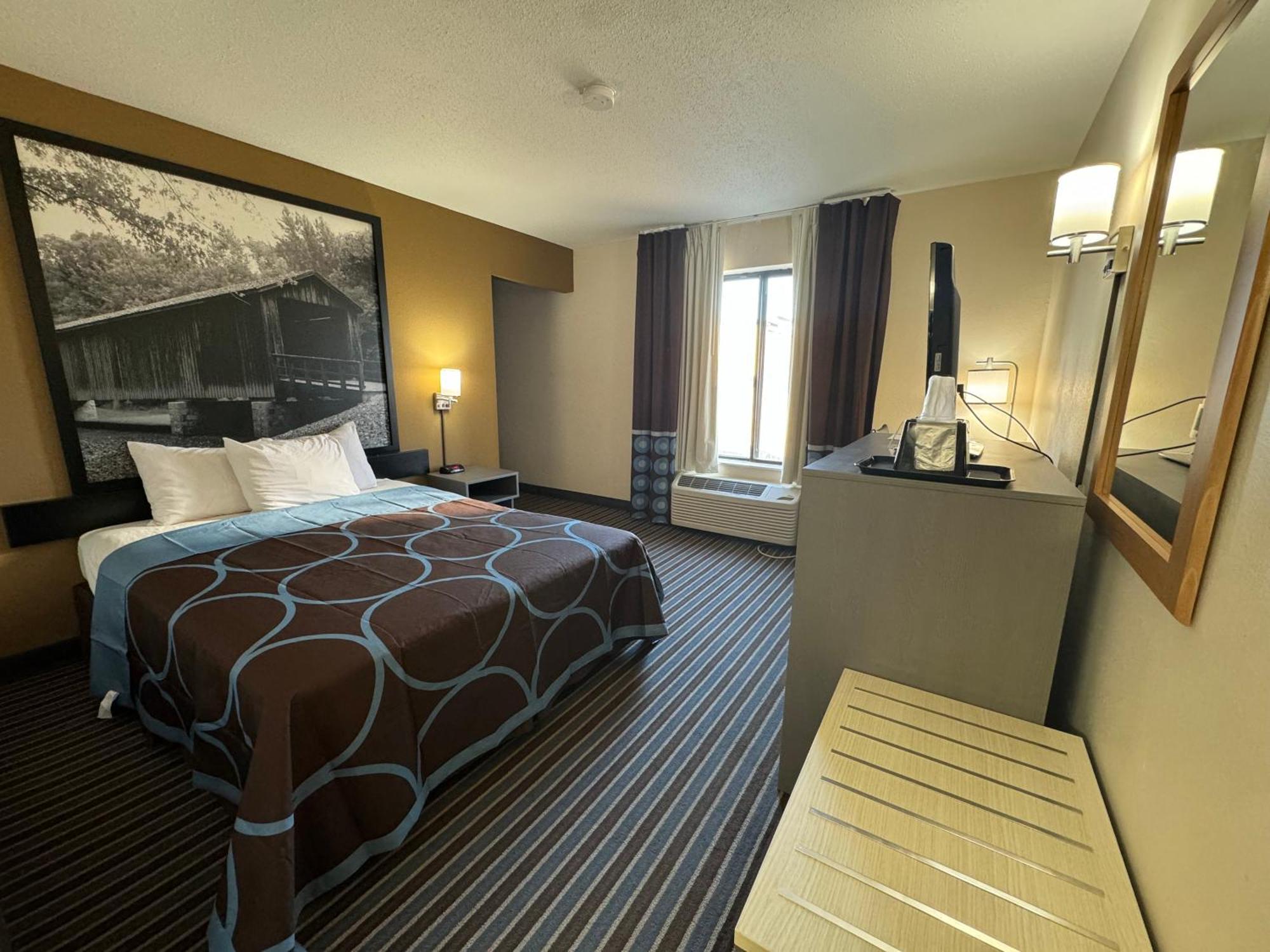 ซูเปอร์ 8 บาย วินด์แฮม โคลัมเบีย คล้าร์ก เลน Hotel ภายนอก รูปภาพ