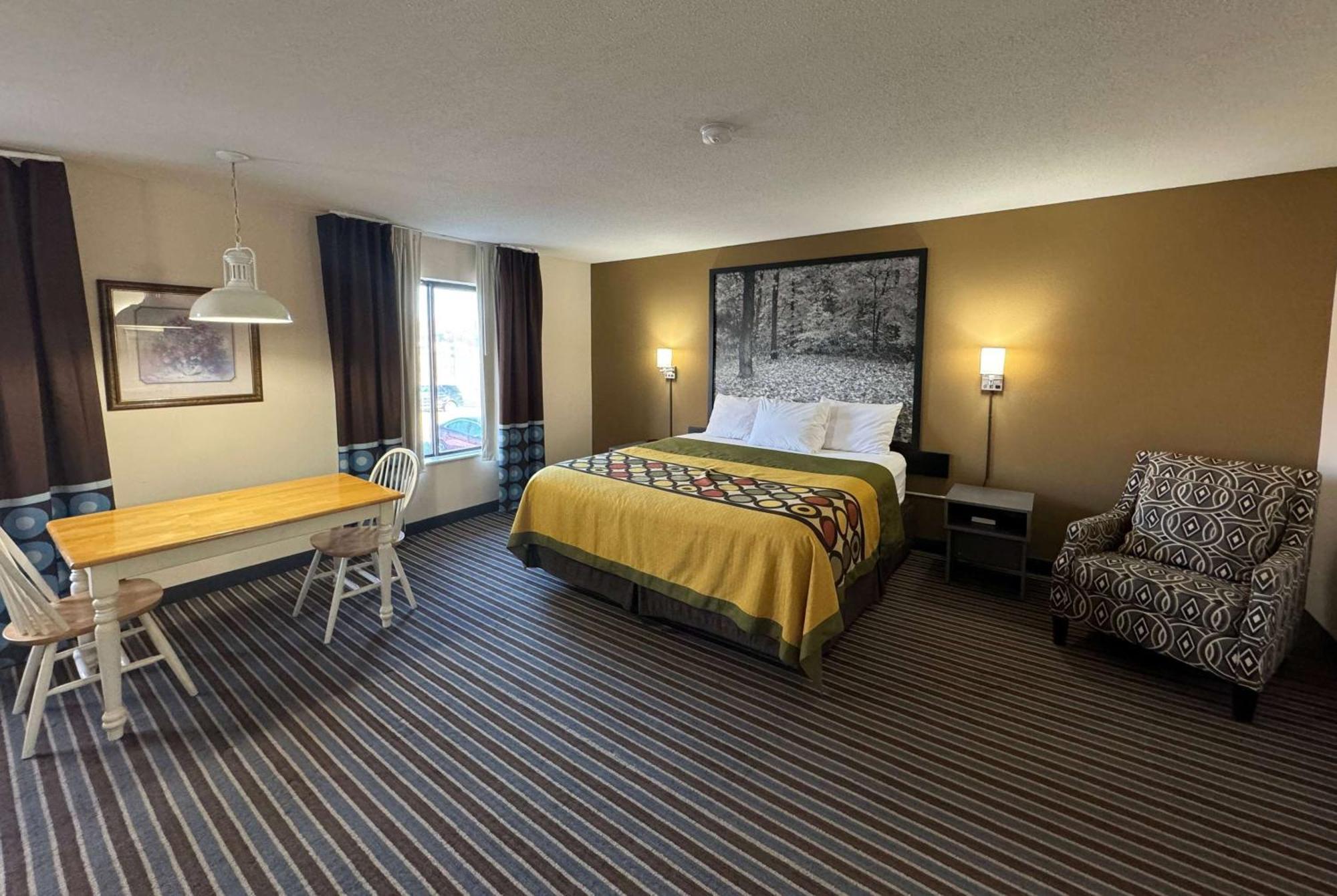 ซูเปอร์ 8 บาย วินด์แฮม โคลัมเบีย คล้าร์ก เลน Hotel ภายนอก รูปภาพ